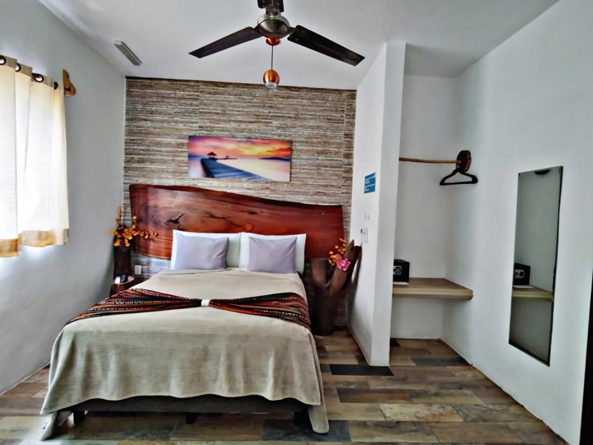 Hotel Pancho Villas Bacalar - Free Bikes And Paddles Extérieur photo