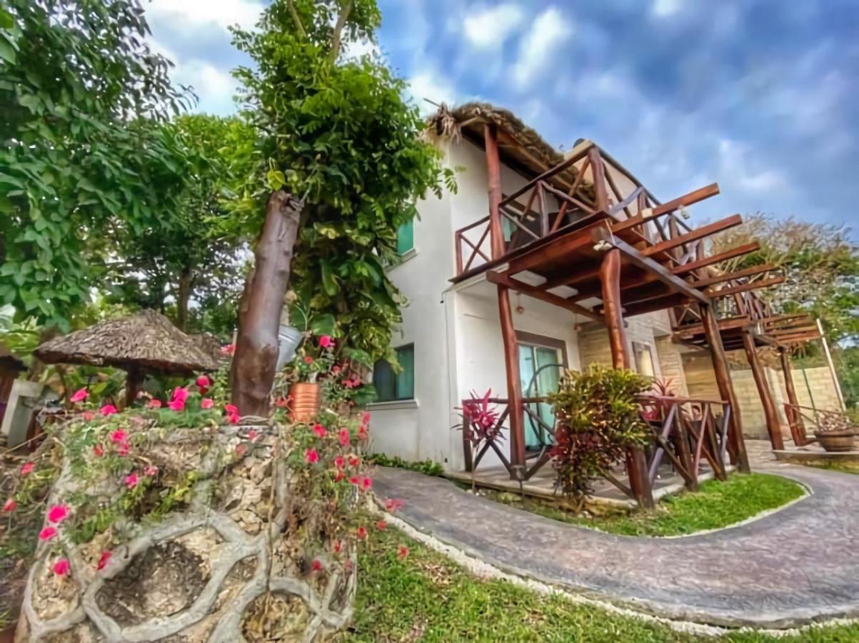 Hotel Pancho Villas Bacalar - Free Bikes And Paddles Extérieur photo