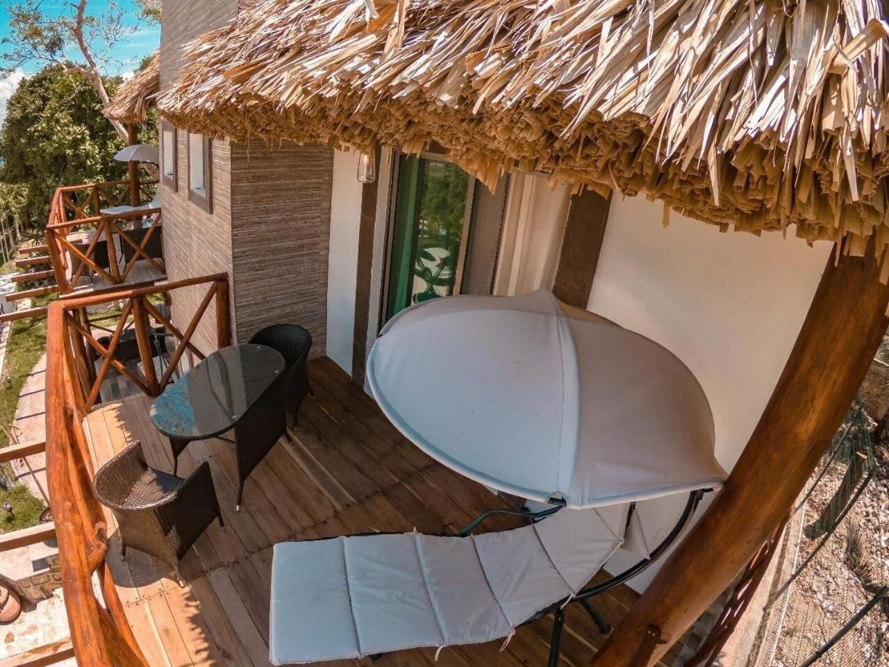 Hotel Pancho Villas Bacalar - Free Bikes And Paddles Extérieur photo